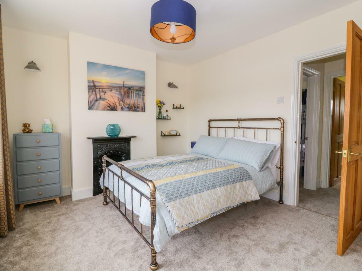 Sea View Cottage Frinton-on-Sea Exterior photo